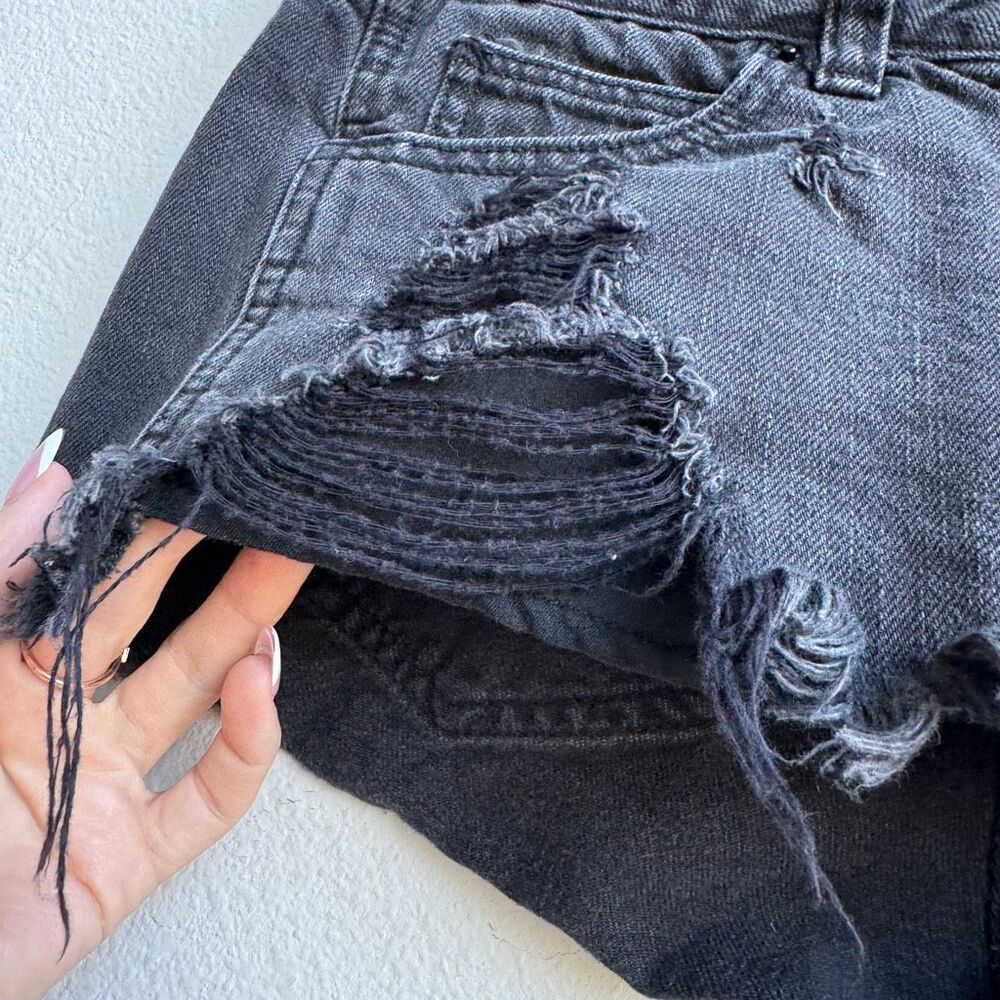 Abercrombie & Fitch Low Rise Micro Y2K 2000’s Festival Denim Shorts Size 25 / 0 - Picture 3 of 6